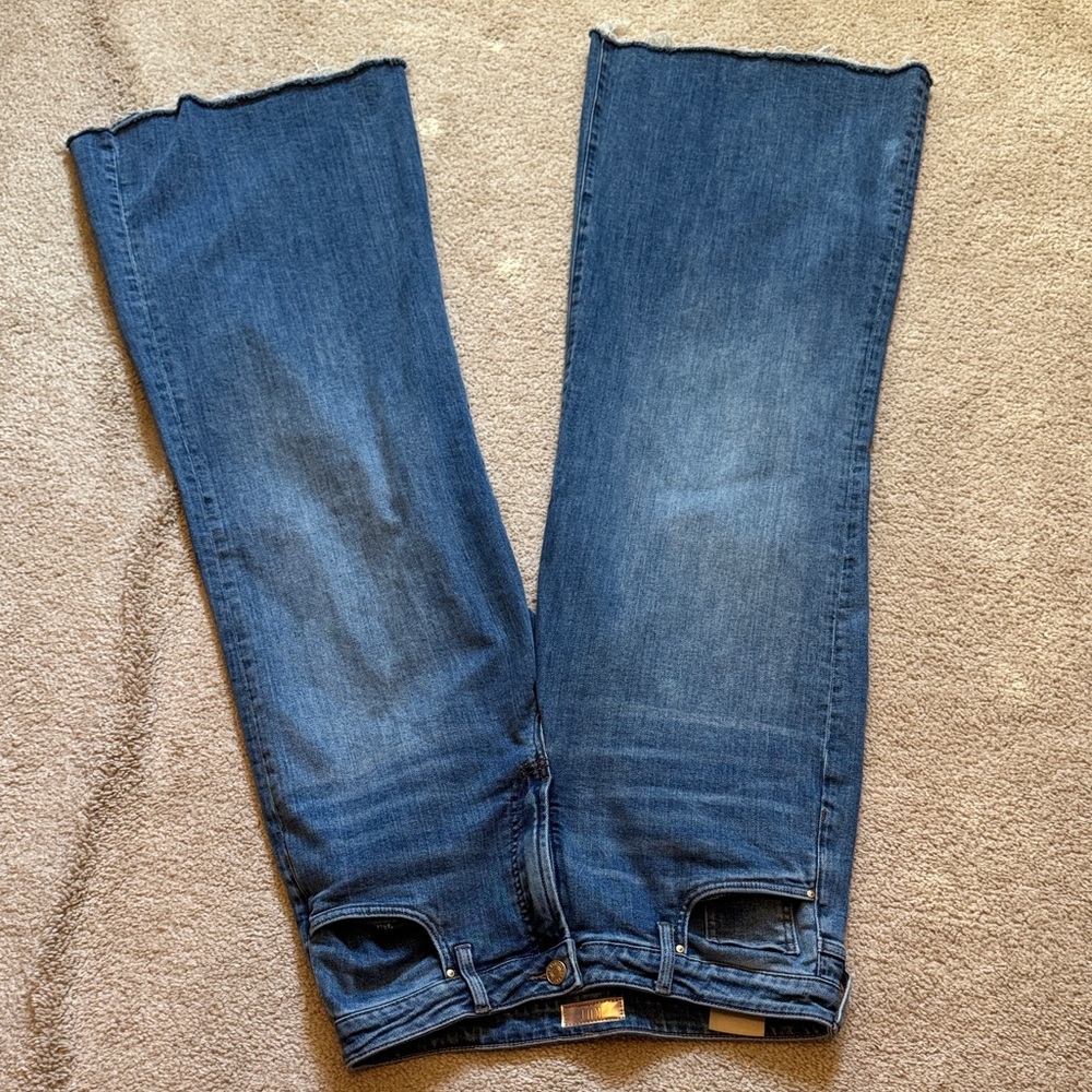 Kut from the Kloth Dark Blue Flare Jeans